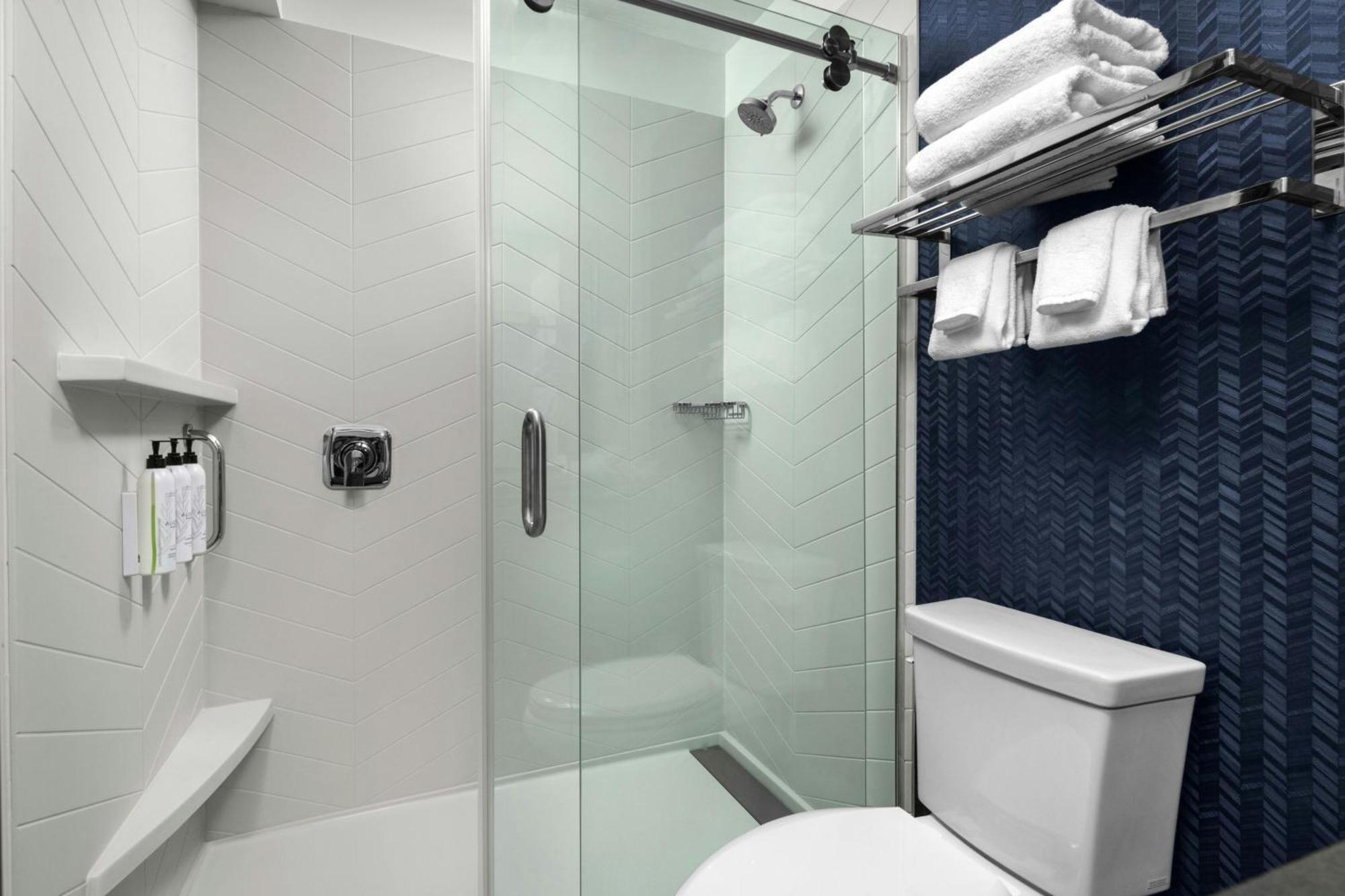 Fairfield By Marriott &
