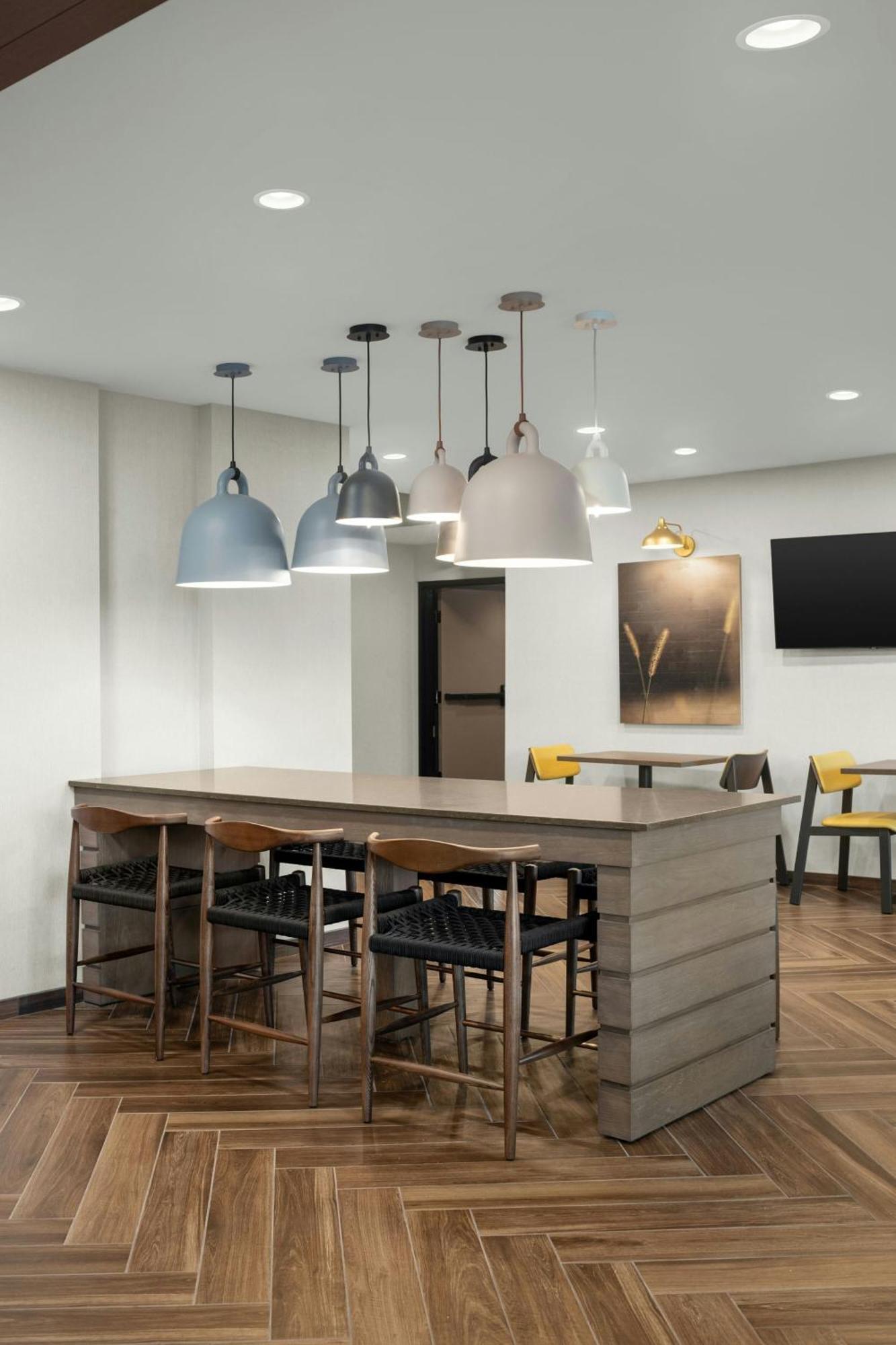 Hotel Fairfield By Marriott &